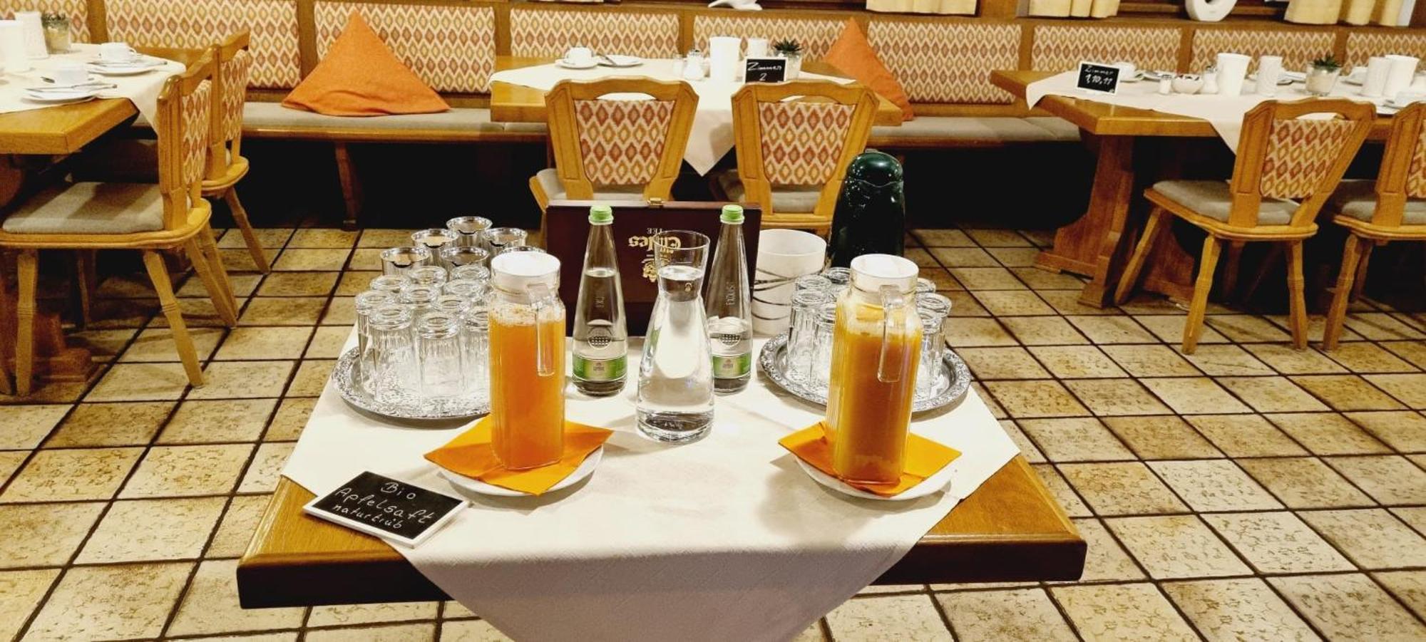 Hotel Schwarzes Ross Schwarzach am Main Dış mekan fotoğraf