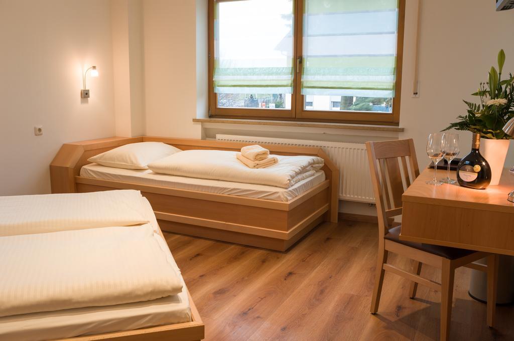 Hotel Schwarzes Ross Schwarzach am Main Oda fotoğraf